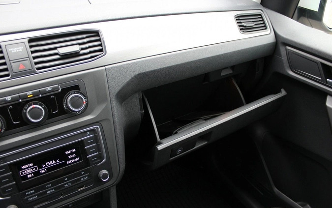 Volkswagen Caddy cena 63900 przebieg: 152000, rok produkcji 2019 z Legionowo małe 301